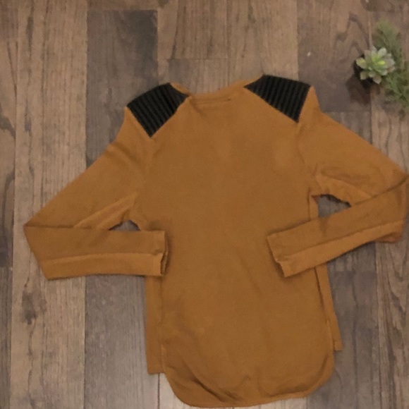 Zara Ribbed Top w/ Vegan Leather Shoulders - Picture 9 of 11